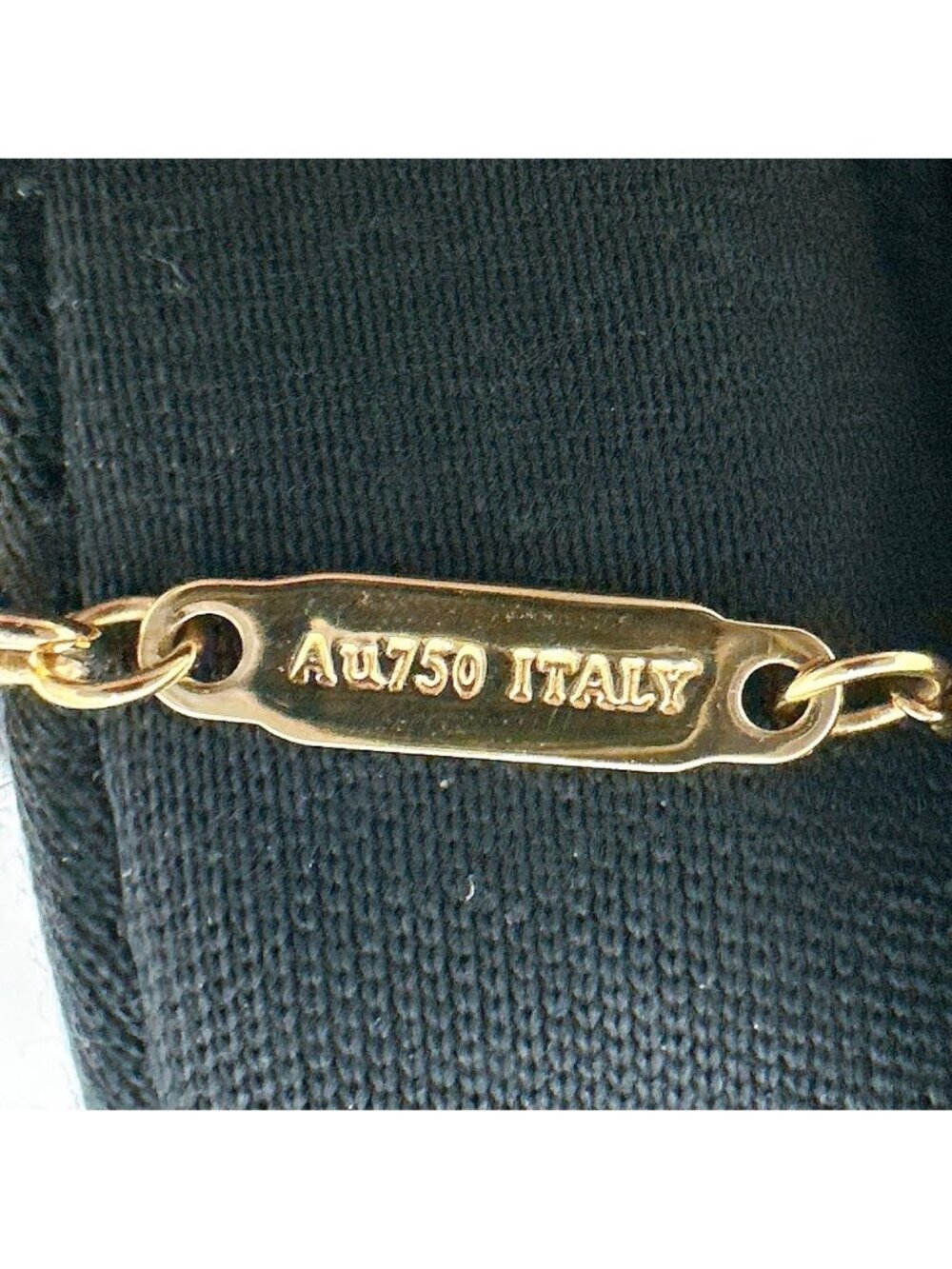 Tiffany & Co T Smile Mini Yellow Gold Necklace - Picture 7 of 8